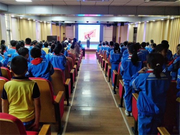 20191024（五老风采）临川区关爱报告团举行“不忘初心 牢记使命”主题教育活动28.jpg